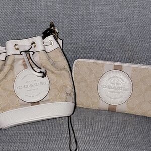 New Coach Dempsey Bucket Bag and wallet
